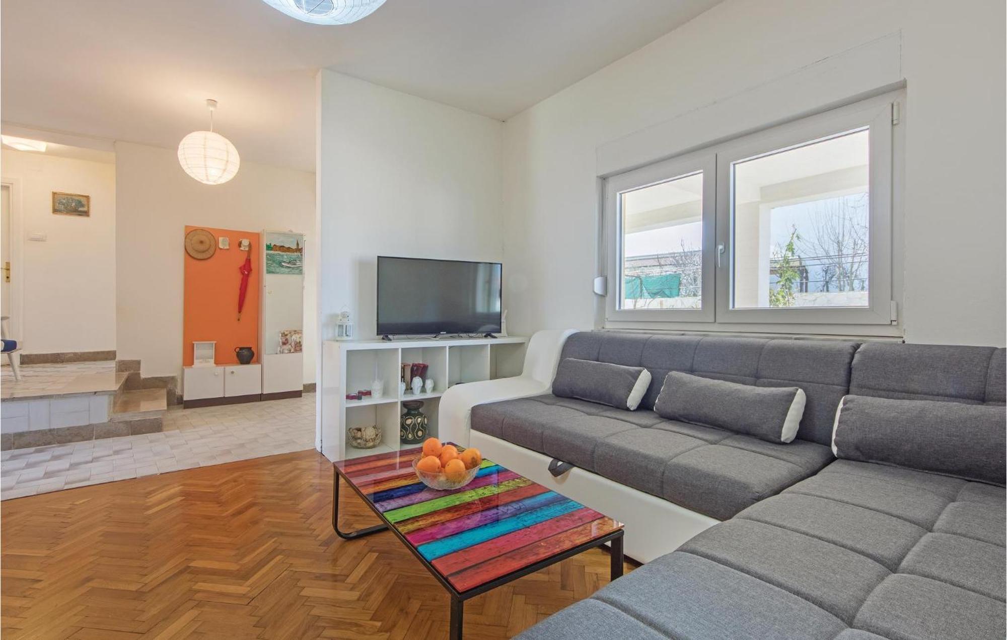 Awesome Apartment In Fazana With Wifi Exterior photo